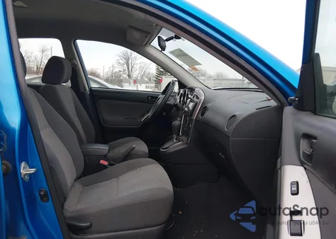 2007 Toyota Matrix z USA, uszkodzony, nr VIN 2T1KR32E97C683213